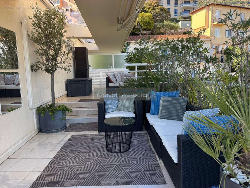 Appartement à BEAUSOLEIL