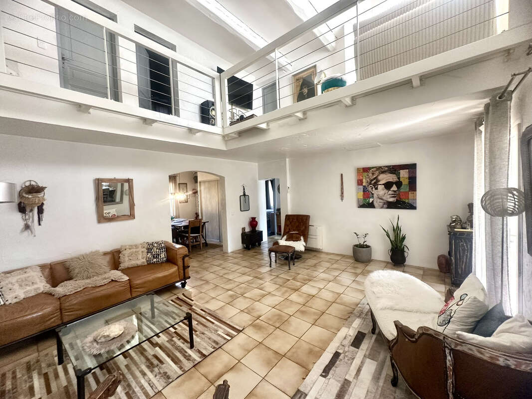 Maison à FREJUS