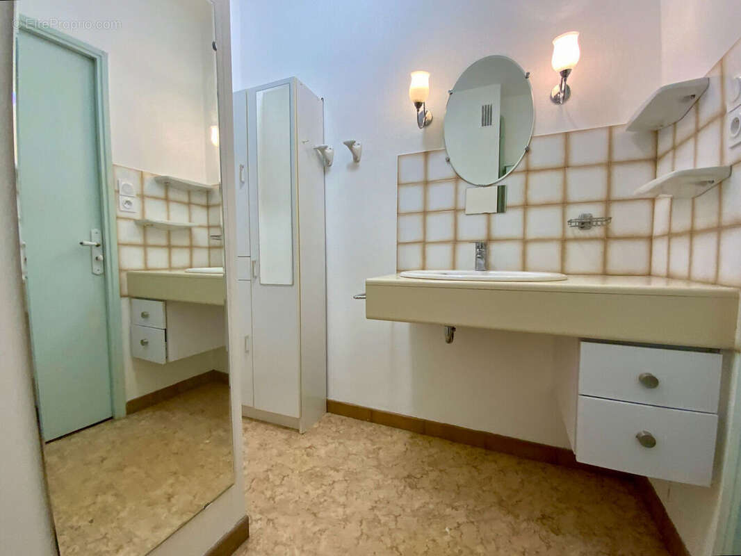 Appartement à SAINTES