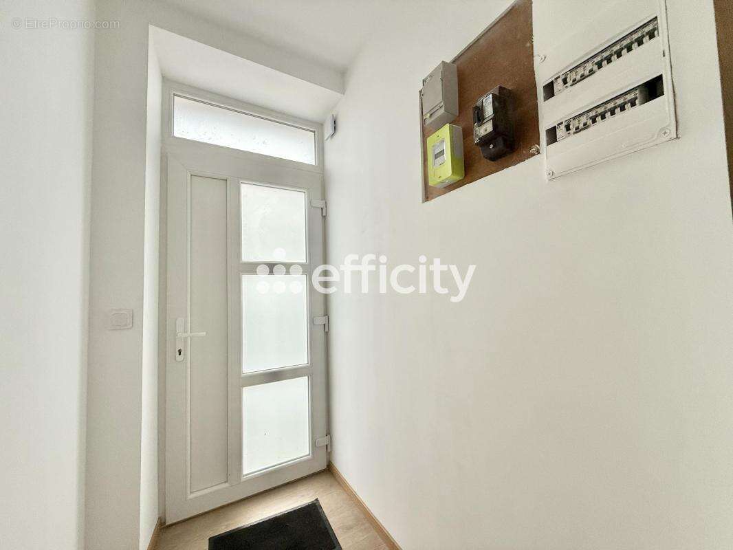 Maison à COSNES-ET-ROMAIN