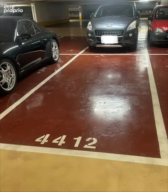 Parking à PARIS-13E