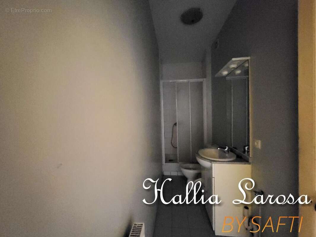 Appartement 120 m² à Montmorillon  - photo 8