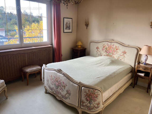 Maison à CONTREXEVILLE