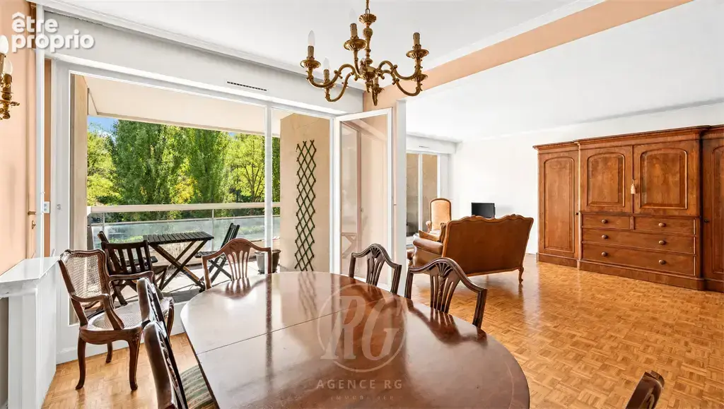 Appartement à GARCHES