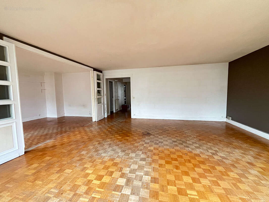 Appartement à SAINT-CLOUD