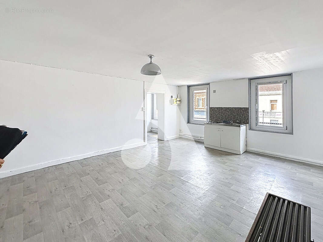 Maison à BRUAY-SUR-L&#039;ESCAUT