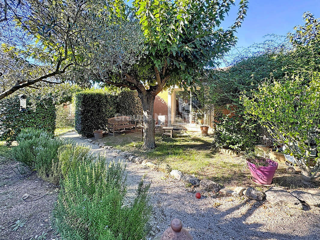 Maison à CHEVAL-BLANC