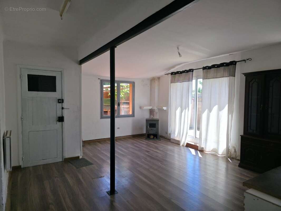 Maison 145 m² à Congenies  - photo 7