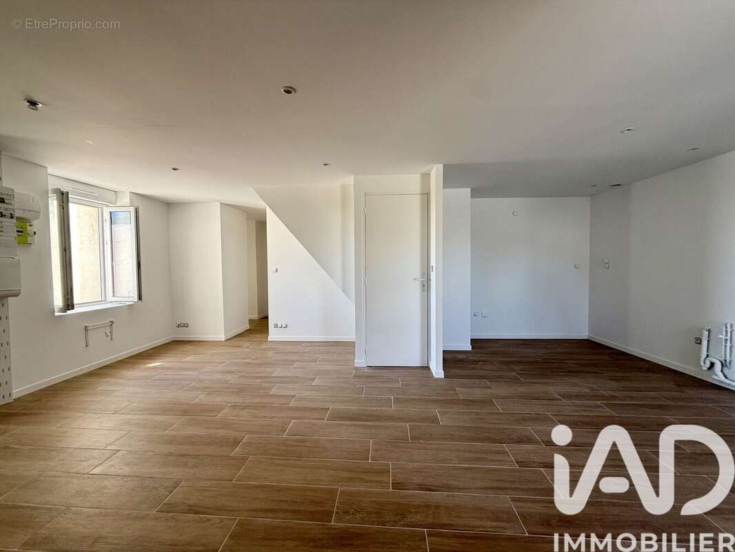 Photo 2 - Maison à RENAZE