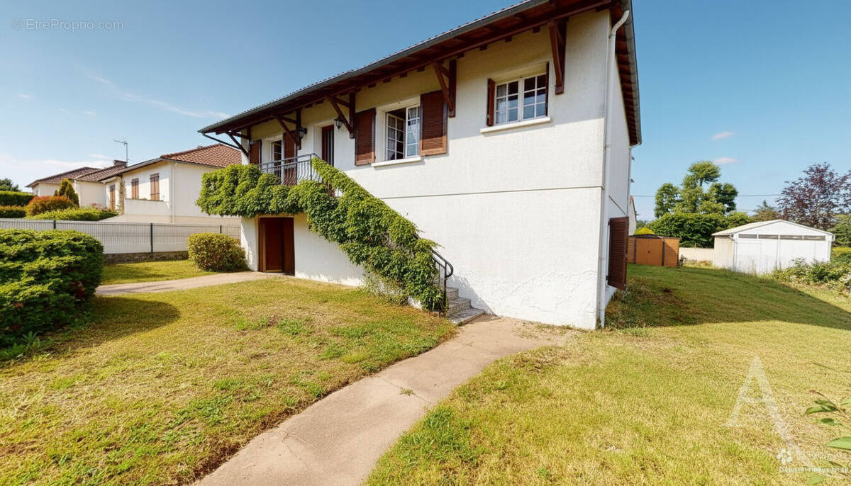 Maison Le Poinconnet - photo 1