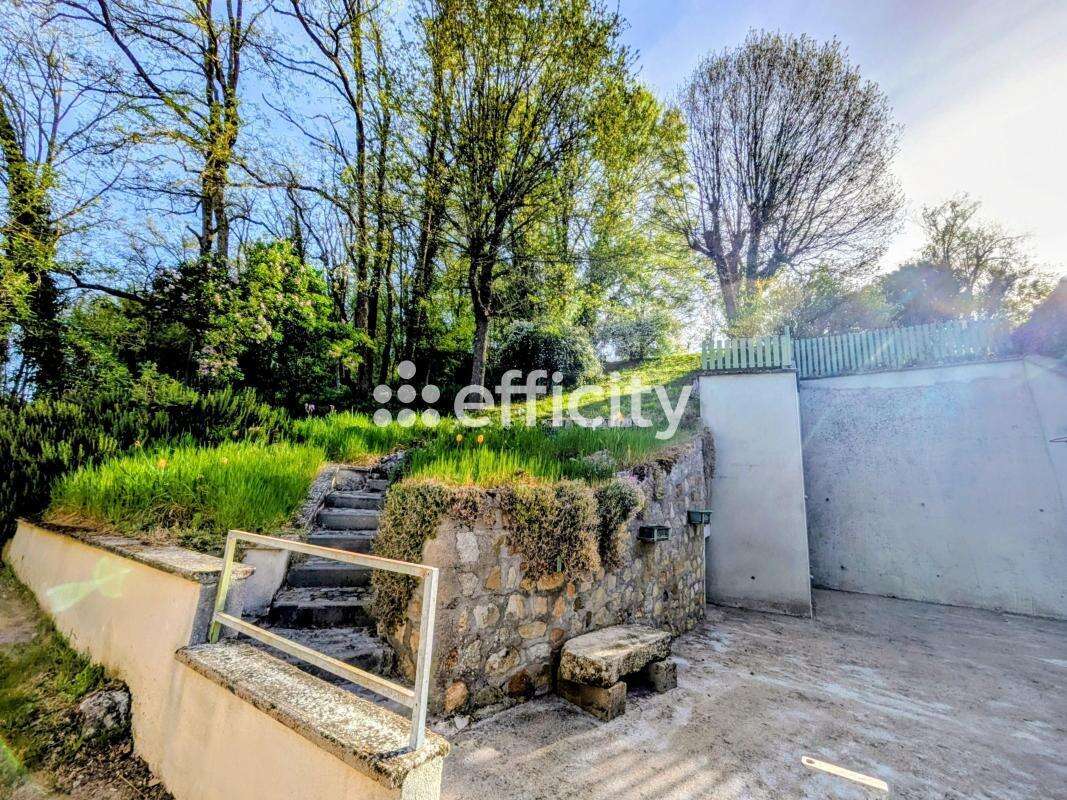 Maison 97 m² à Villaines-Les-Rochers  - photo 7