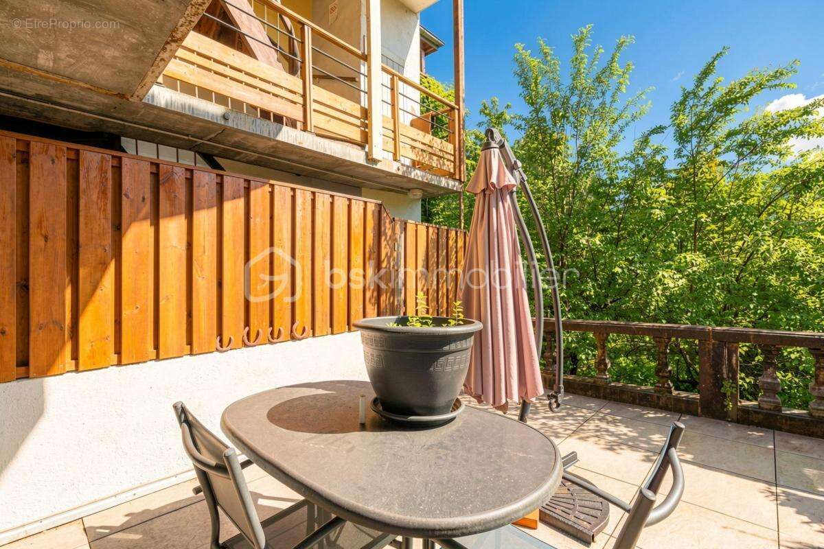 Appartement avec terrasse en plein cœur de Rumilly – 37 m² - photo 2