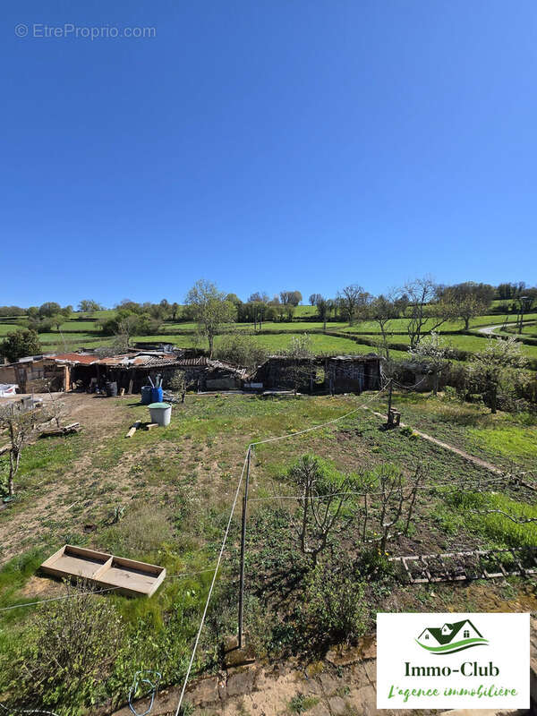 Maison à MOULINS-ENGILBERT