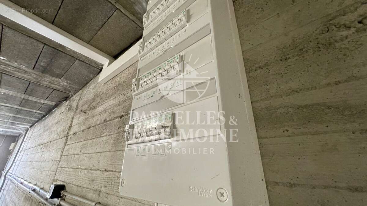 EXCLUSIVITÉ  Maison de plain-pied T4 de 98m² avec sous sol total sur un terrain de 1 209m² - photo 14