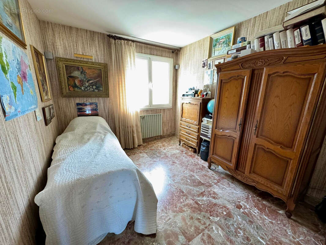 Appartement à MARSEILLE-9E