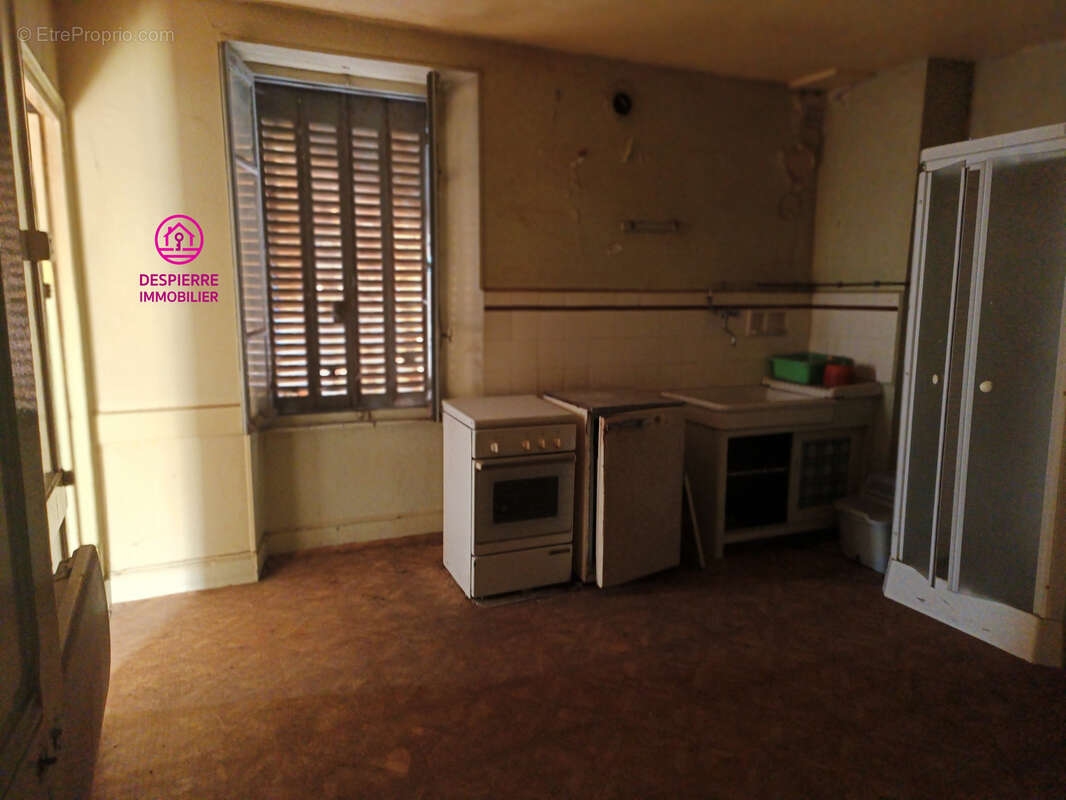 Maison à BEAUREPAIRE