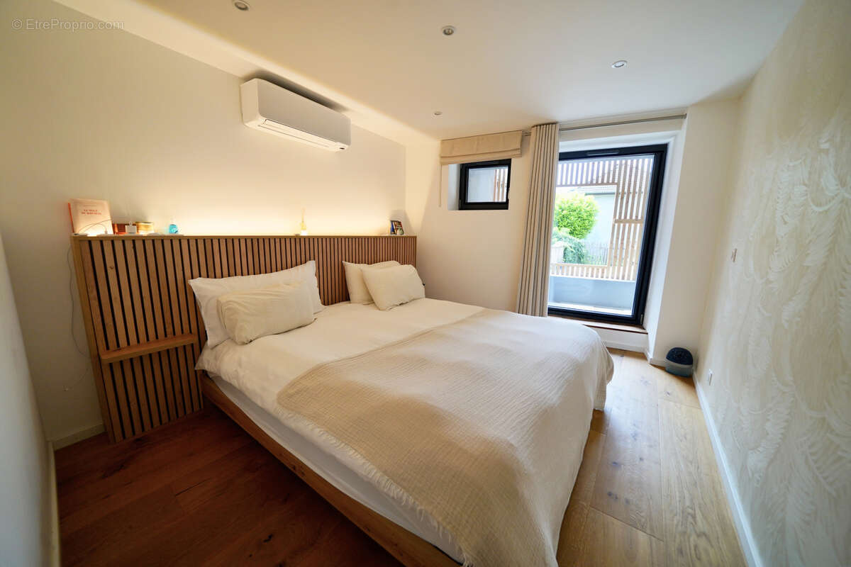 ANNECY NORD - Pringy / Promery - maison de village de 210 M2 habitables - photo 11