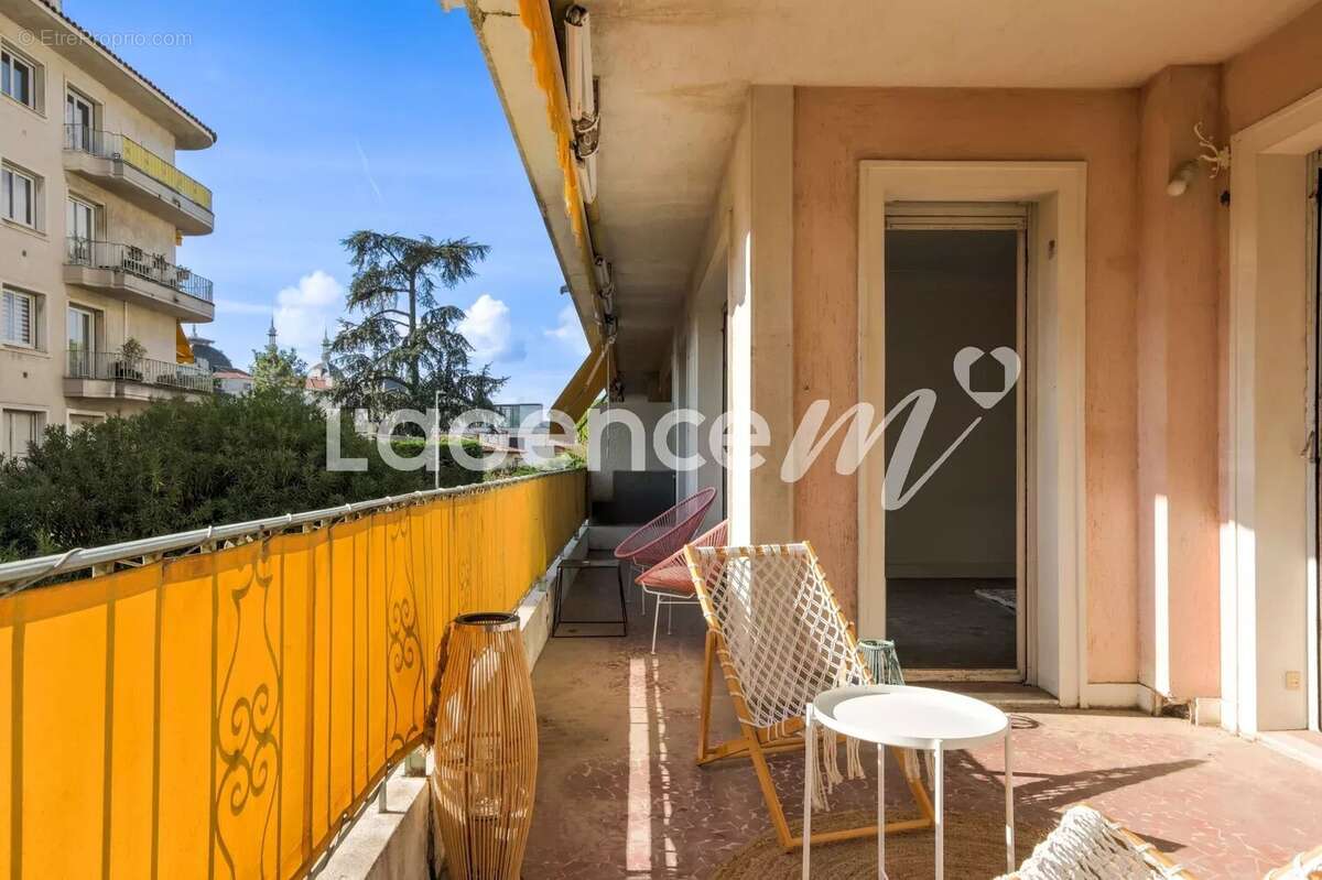 Appartement à NICE