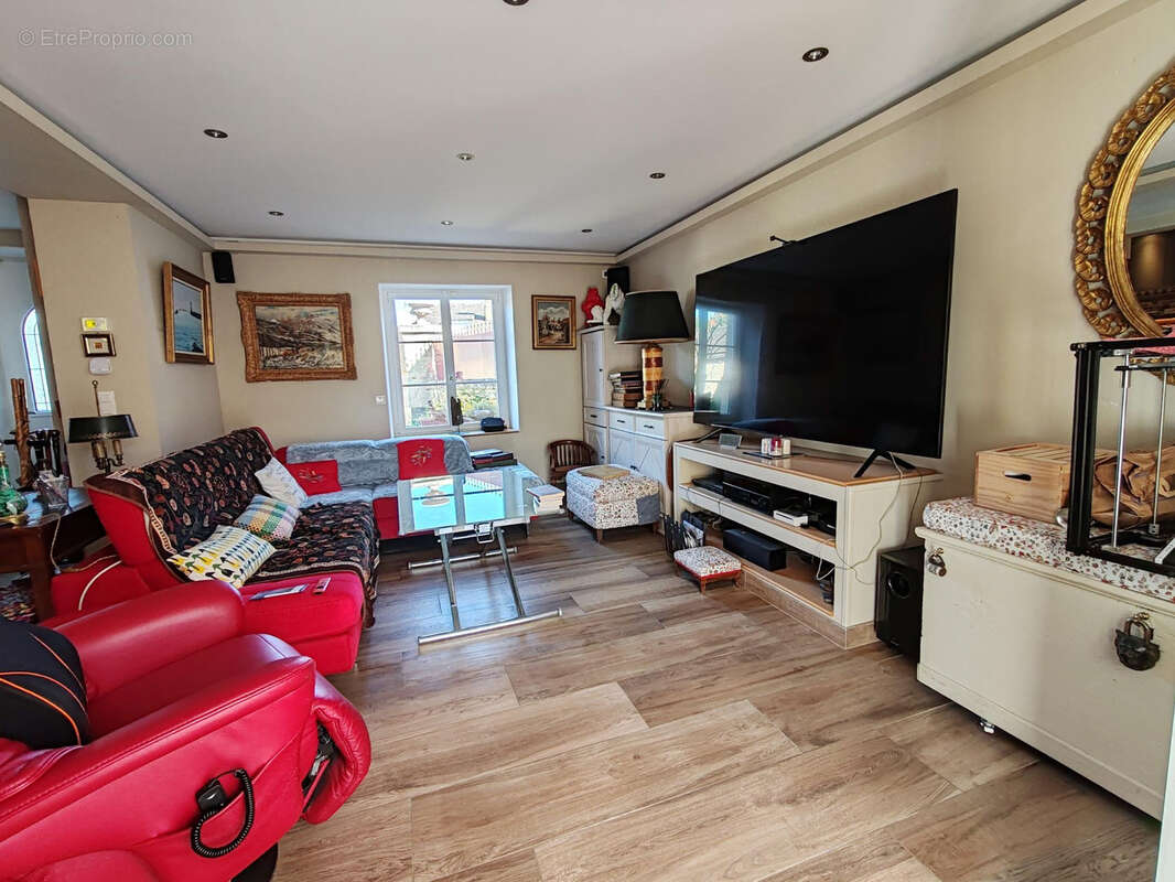 Maison à VILLERS-COTTERETS