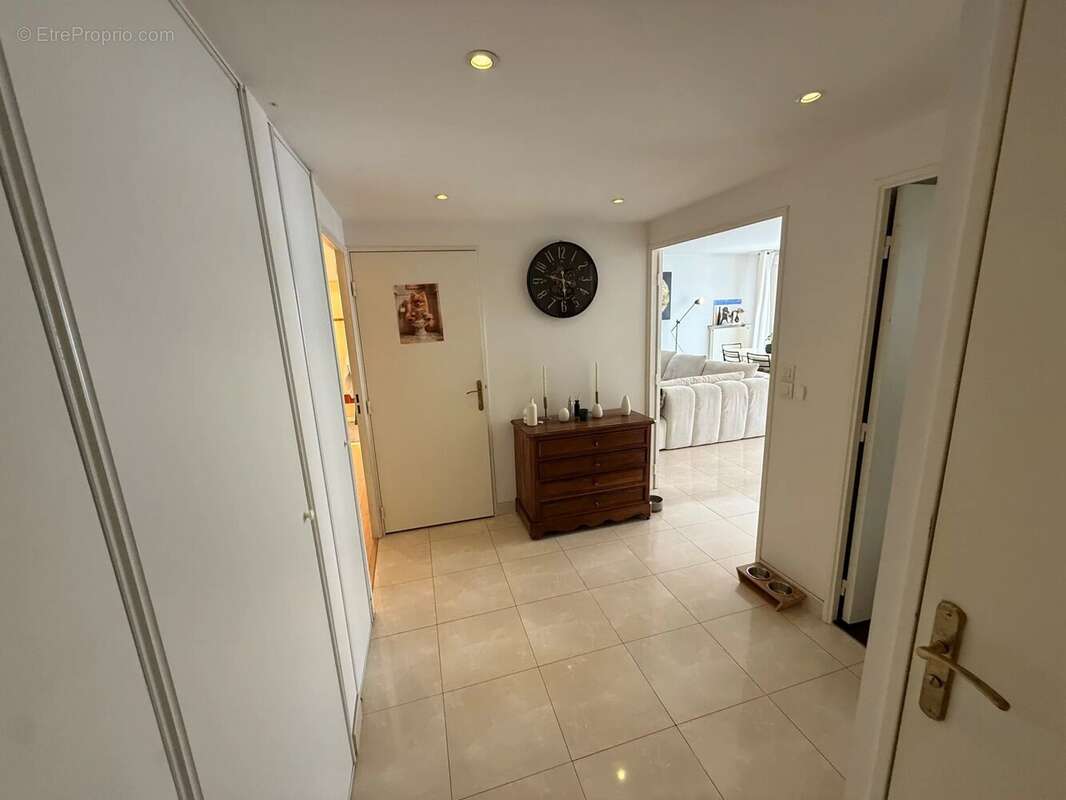 Appartement à MONTIGNY-LE-BRETONNEUX