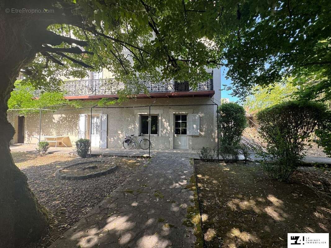 Maison à CAZERES