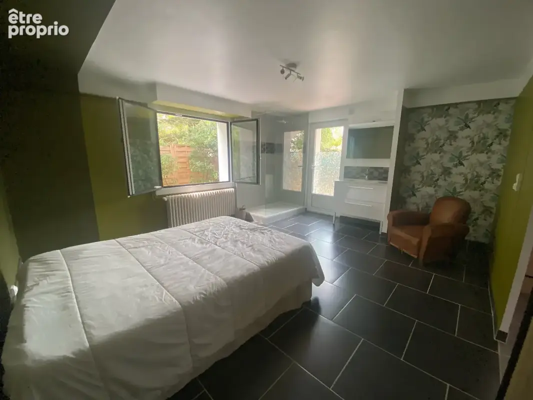 Maison à étage, 4 chambres, garage, jardin clos et arboré. - photo 10