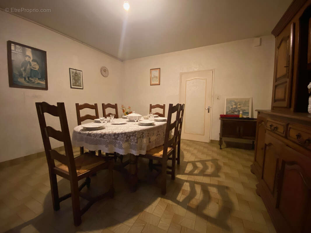 Maison à LA SUZE-SUR-SARTHE