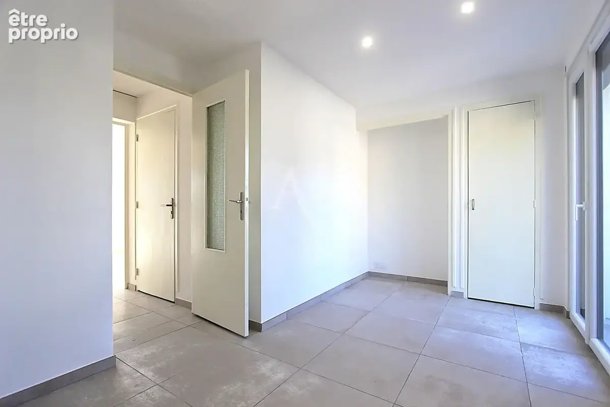 Appartement  4 pièces 74 m2 avec garage, place de parking et jardin - photo 11