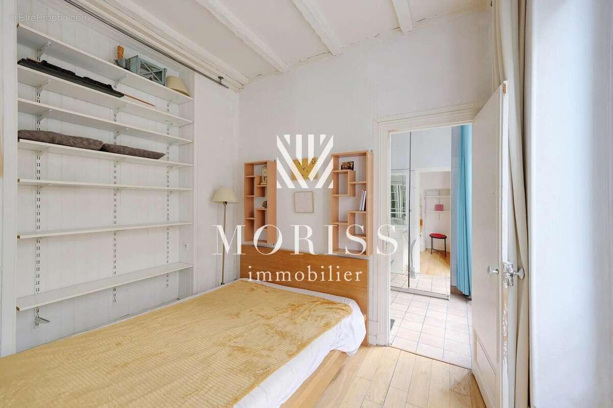 Appartement à PARIS-2E