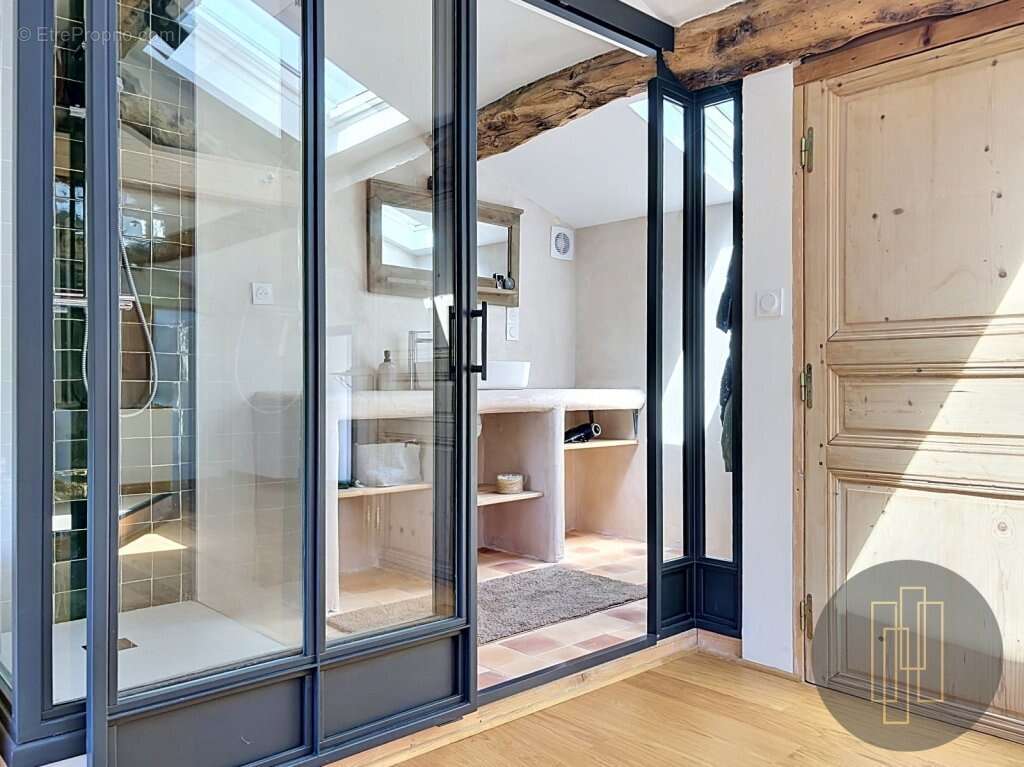 Maison à REYRIEUX