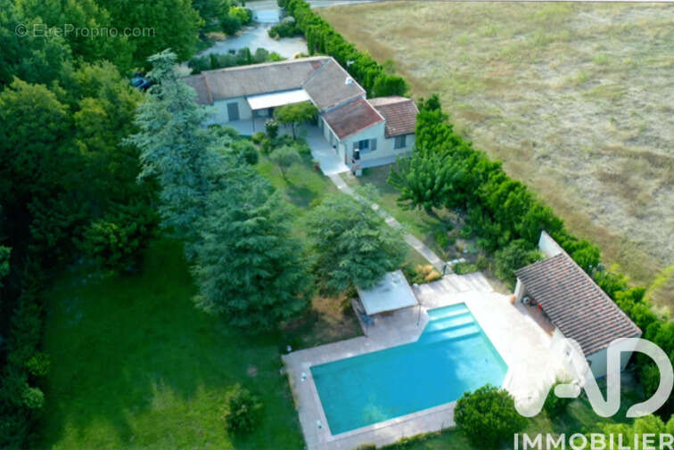 Photo 4 - Maison à MORIERES-LES-AVIGNON