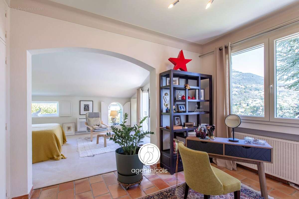 Maison à SAINT-JEANNET