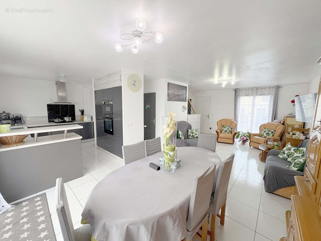 Maison à SAINT-CREPIN-IBOUVILLERS