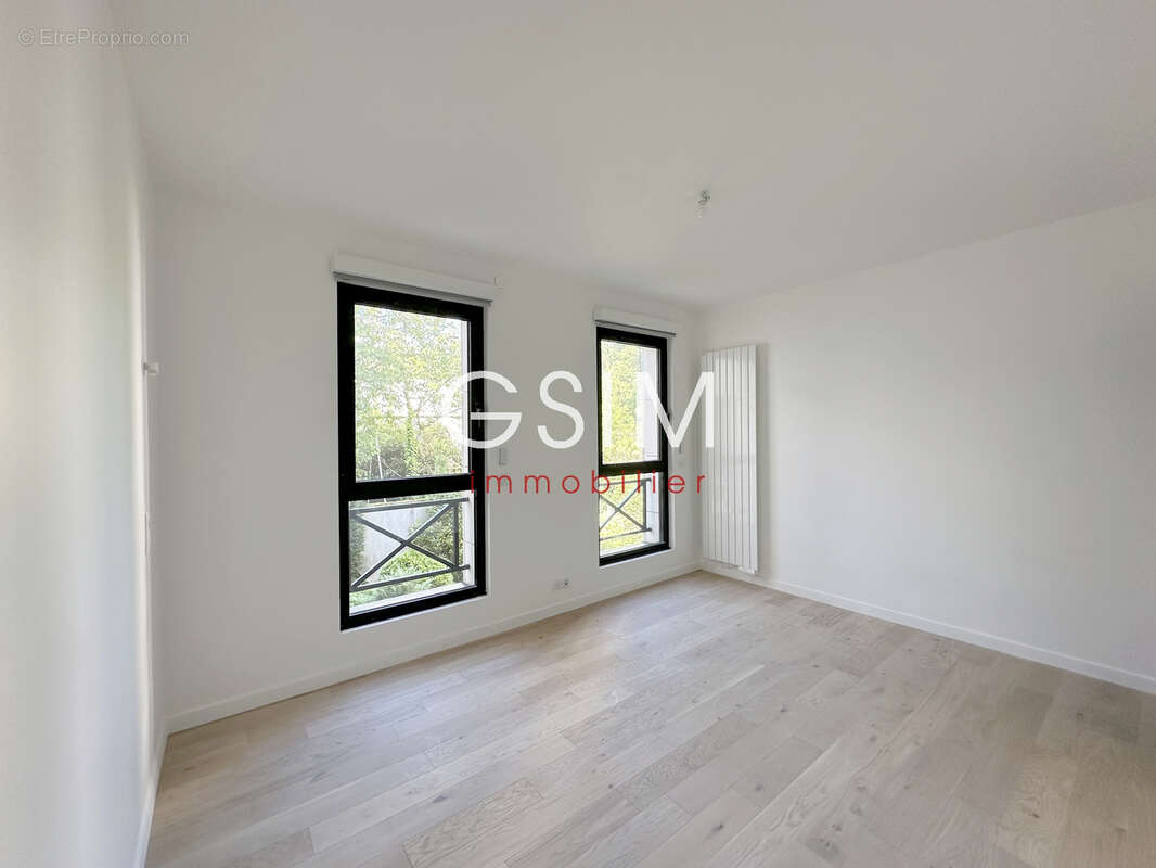 Appartement à GARCHES