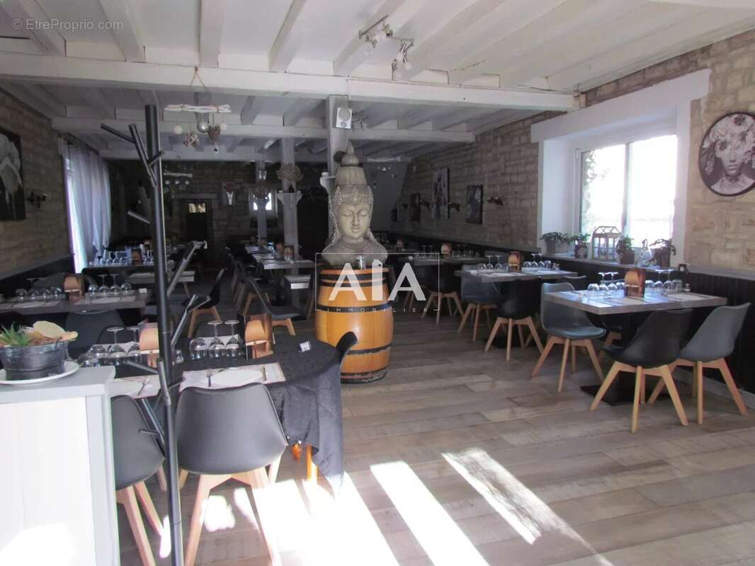 Commerce à MAINE-DE-BOIXE