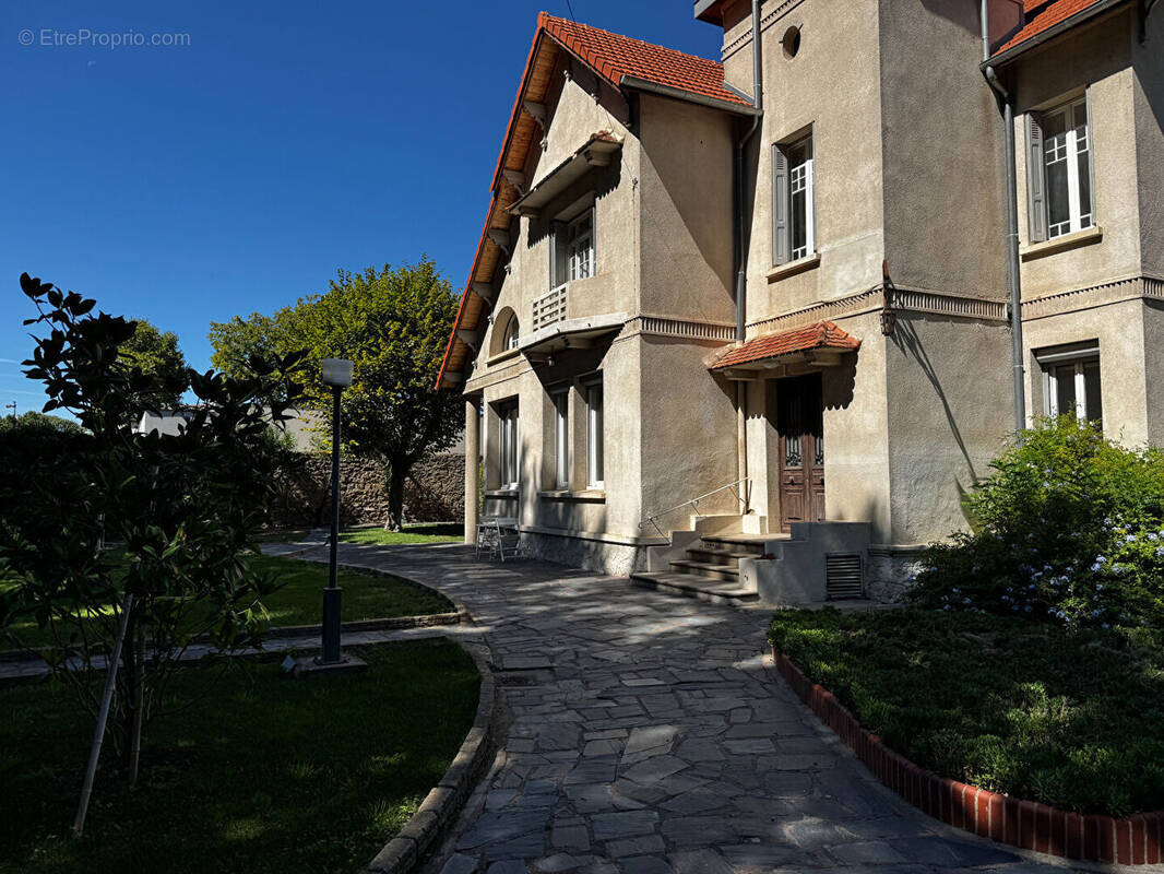 Maison à LEZIGNAN-CORBIERES