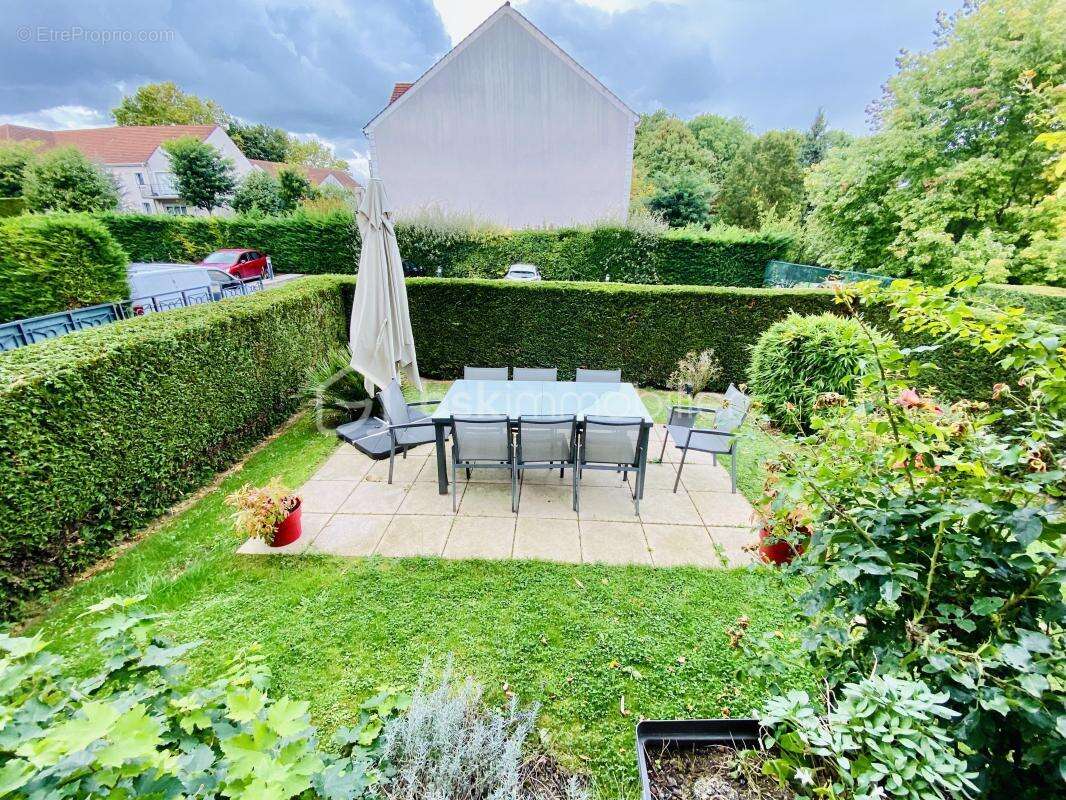 Appartement à CLAYE-SOUILLY