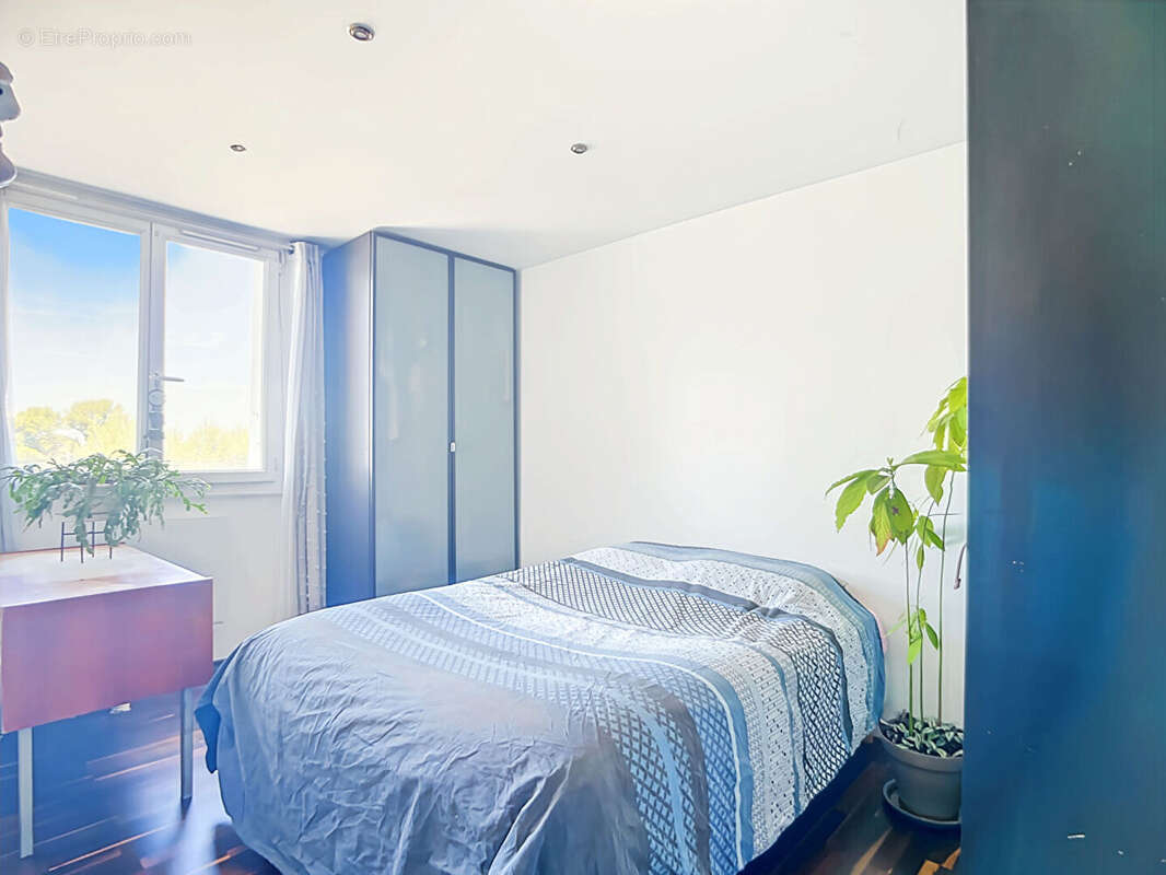 Appartement à MARSEILLE-10E