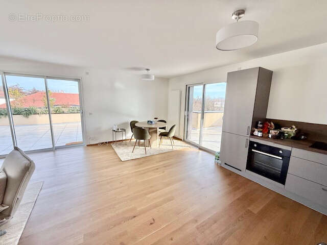 Appartement à FERNEY-VOLTAIRE