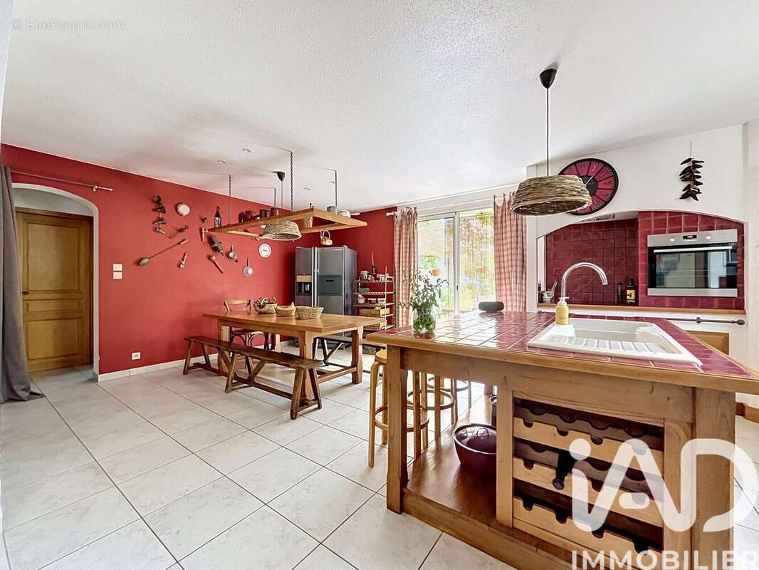 Maison 145 m² à Bages  - photo 4