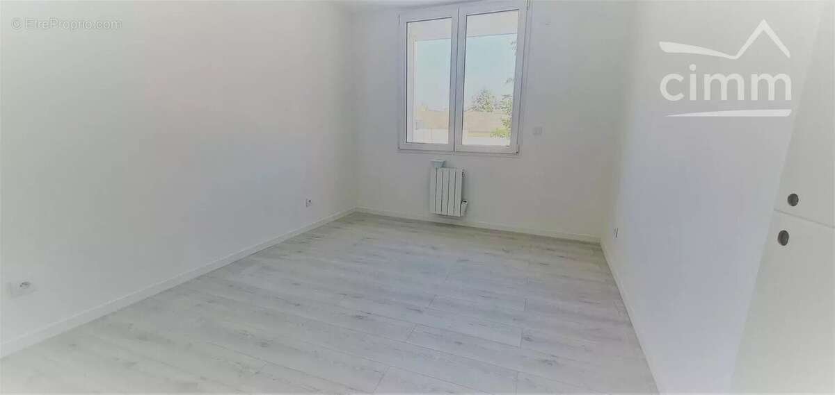 Appartement à LA TOUR-DU-PIN