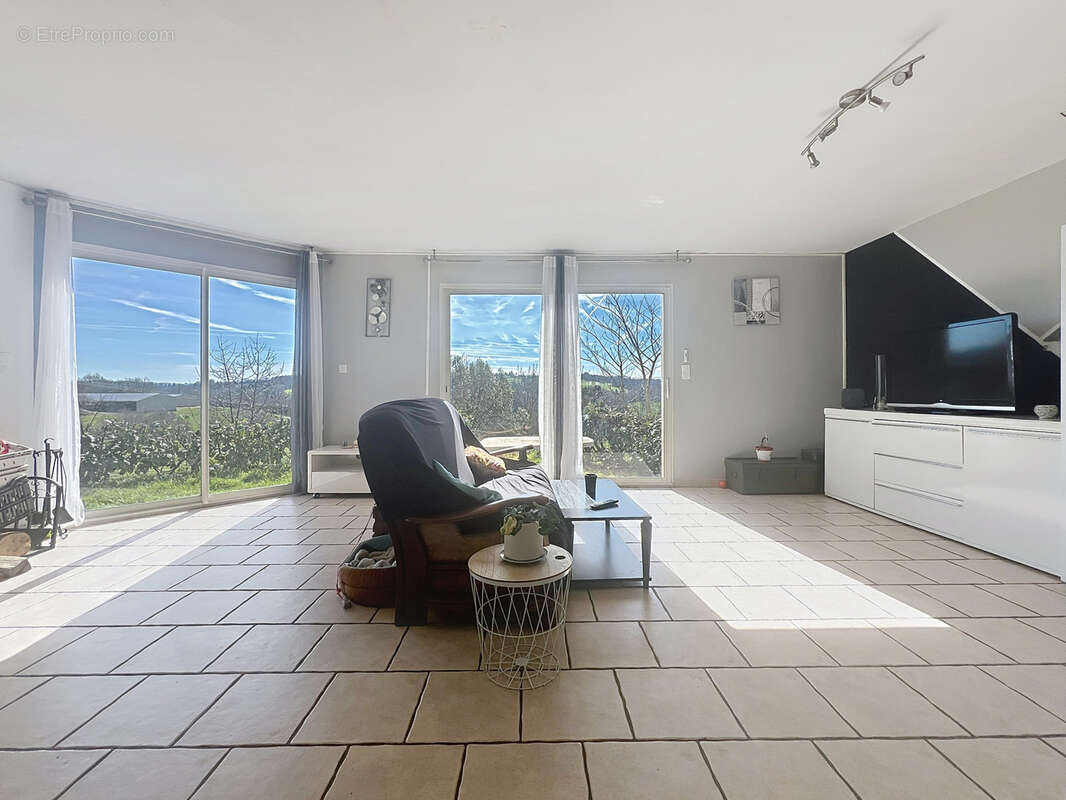 Maison à SAINTE-FEREOLE