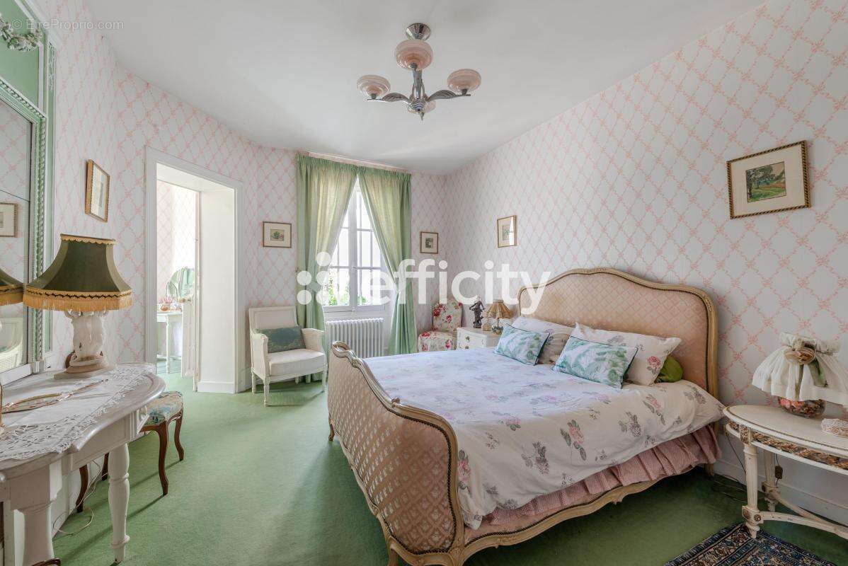 Maison à LE PLESSIS-PLACY
