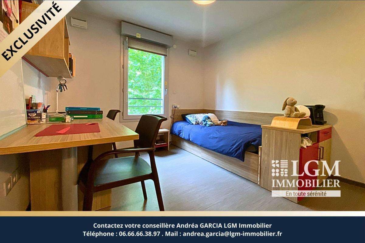 Appartement à MARSEILLE-5E