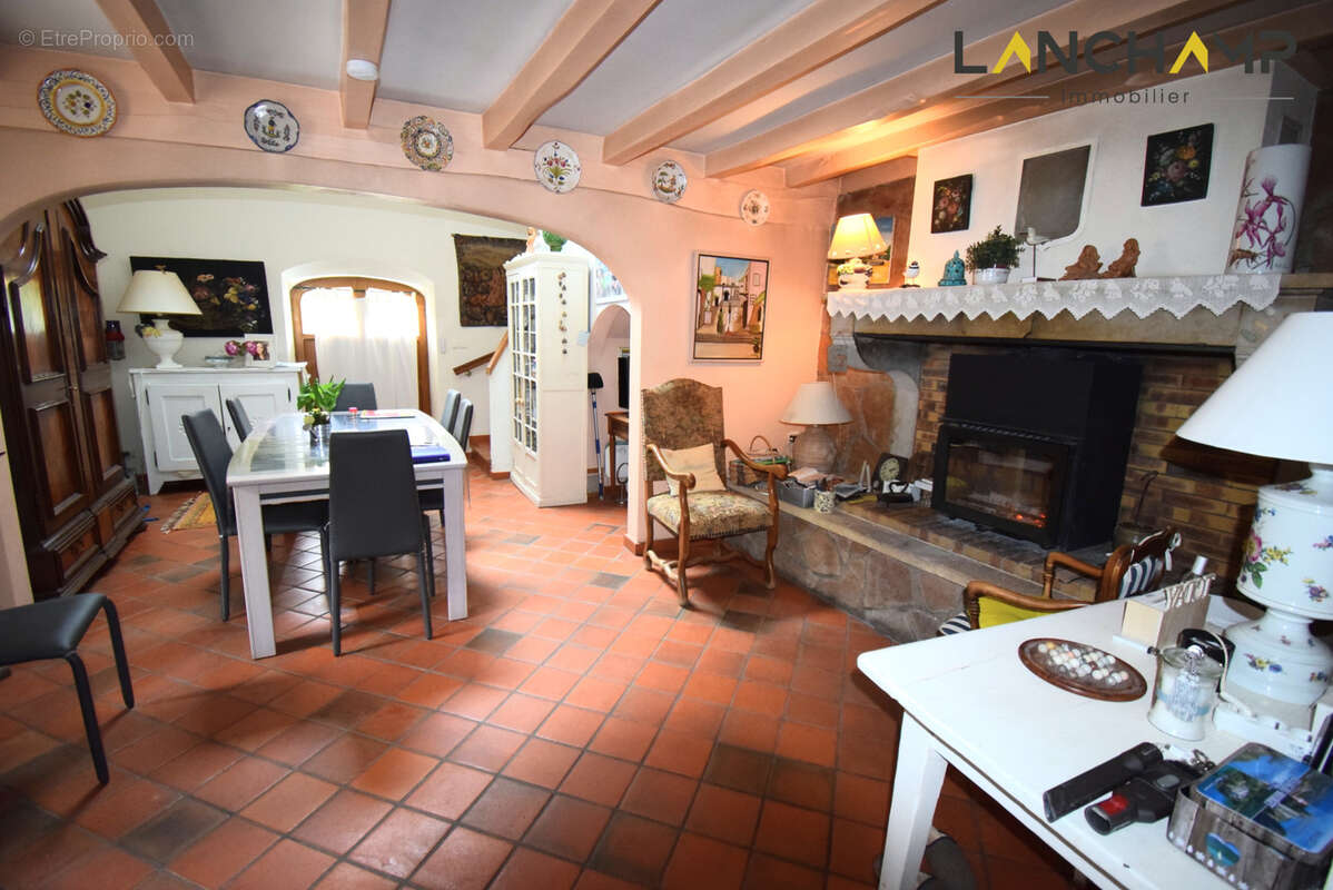 Maison à ANGLEFORT