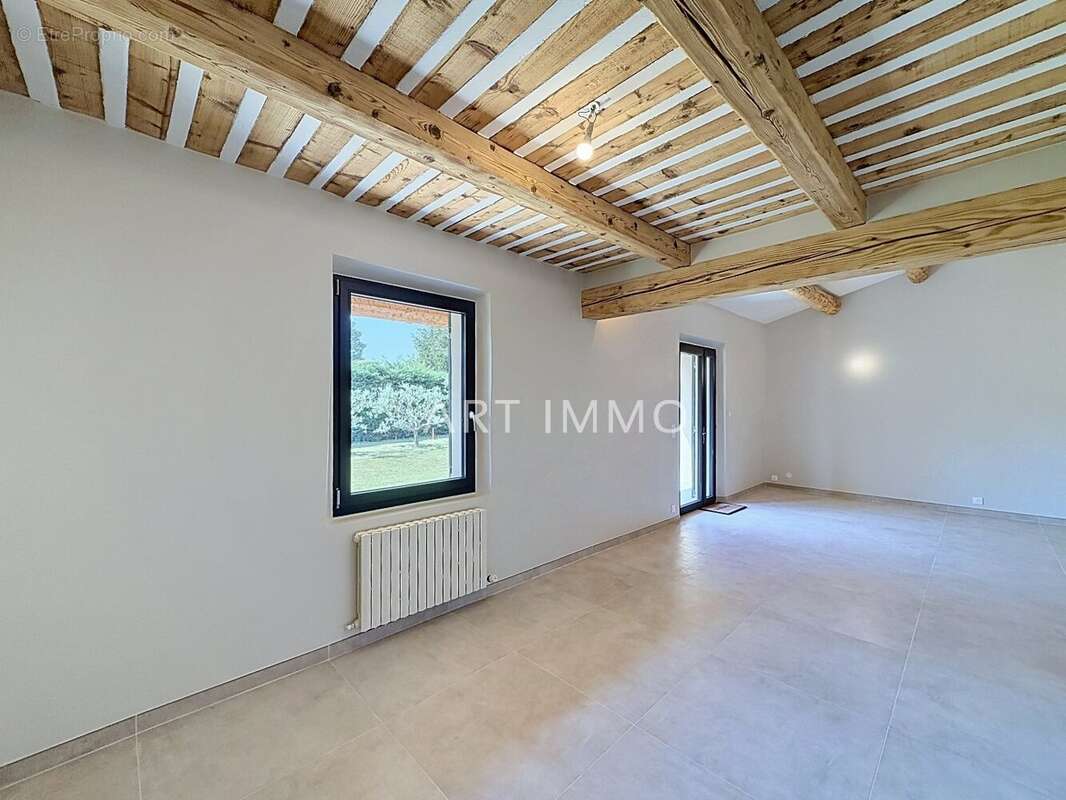 Maison 4 chambres au calme - photo 9