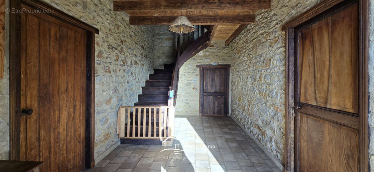 Maison à CEAUX-EN-COUHE