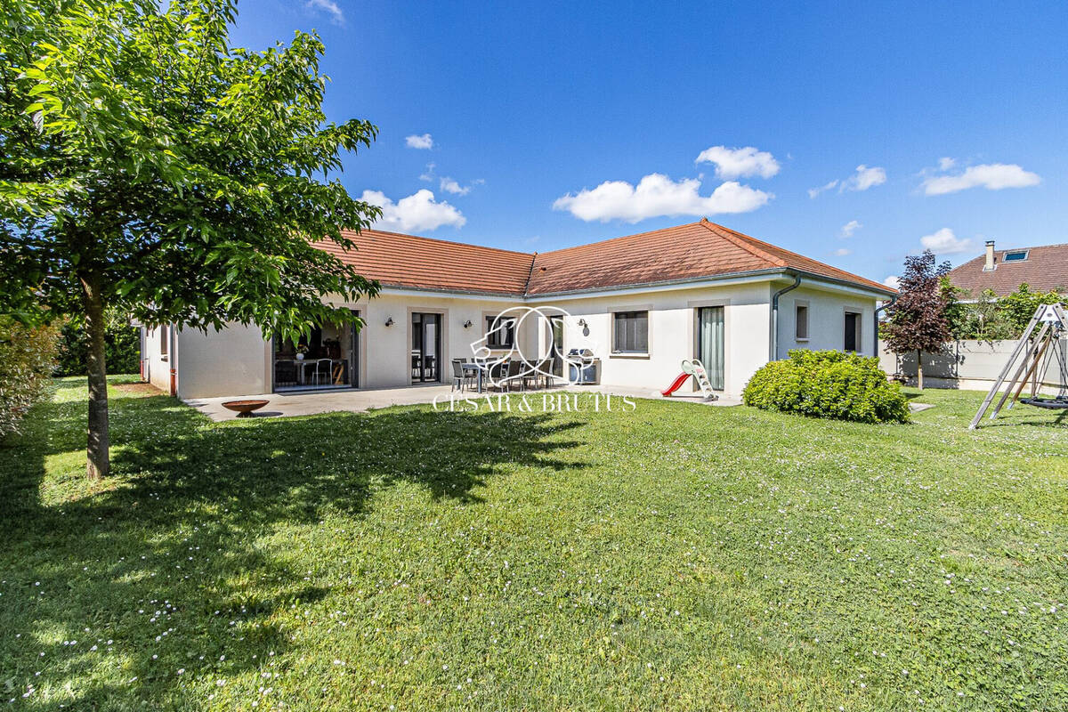 Maison à RILLIEUX-LA-PAPE