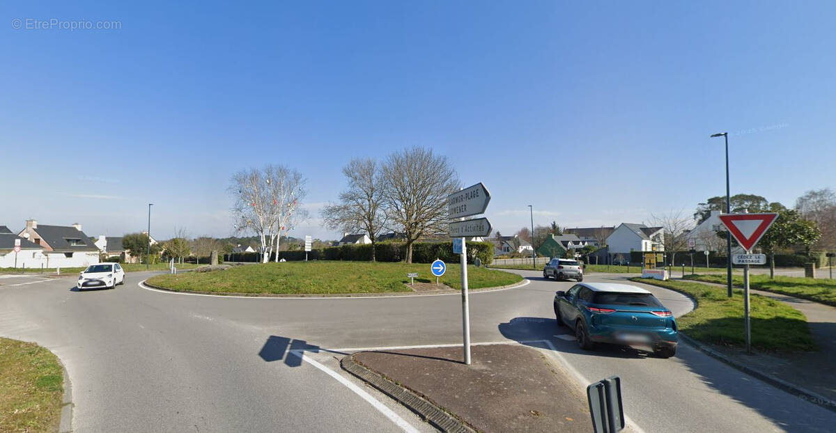 Parking à PLOEMEUR