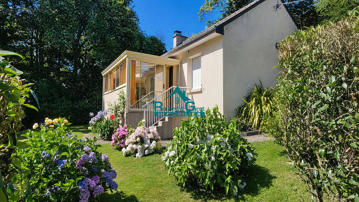 Maison à LA BOUEXIERE